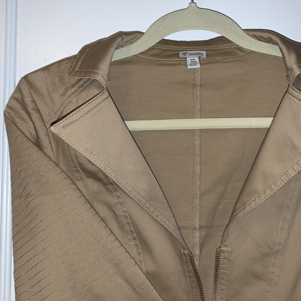 Guess jacket - Picture 2 of 3